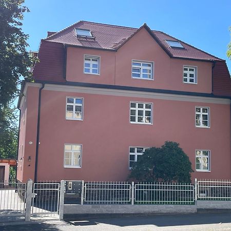 Apartment-Haus Landeskrone Dresden Eksteriør billede