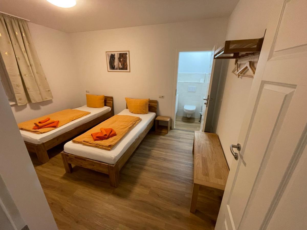 Apartment-Haus Landeskrone Dresden Eksteriør billede